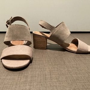 Toms suede sandals